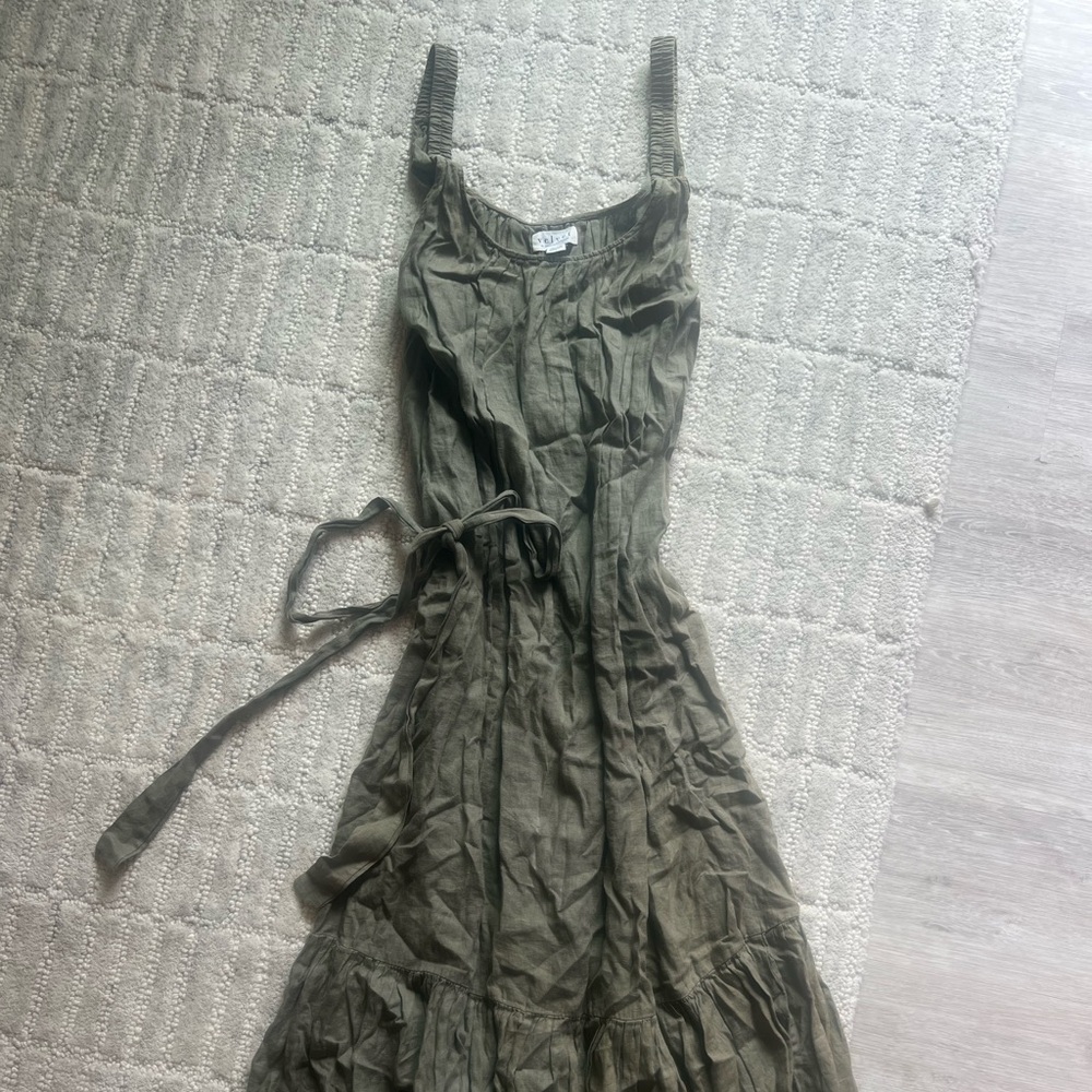 100% linen flowy maxi dress w/ tie